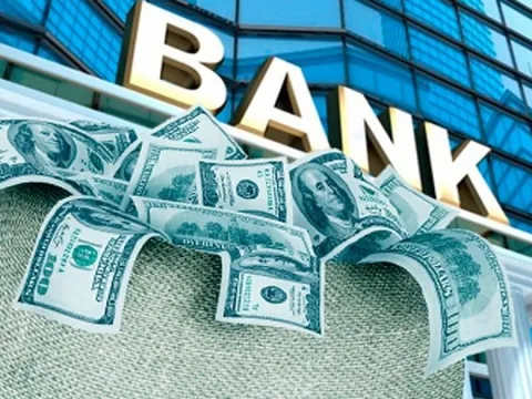 Ngân hàng 'rầm rộ' chia cổ tức: Techcombank chi hơn 7.000 tỷ tiền mặt, KienlongBank trả kỷ lục 60%, Big3 đẩy mạnh tăng vốn