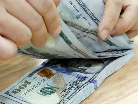 Tỷ giá USD hôm nay 17/9: Thị trường đồng loạt điều chỉnh, USD suy yếu
