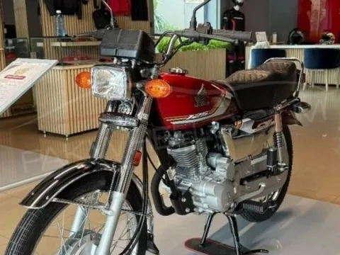 Honda làm mới mẫu xe ‘huyền thoại’ rất hầm hố: Động cơ 125cc, giá chỉ 23,5 triệu, ‘kình địch’ của Yamaha Exciter