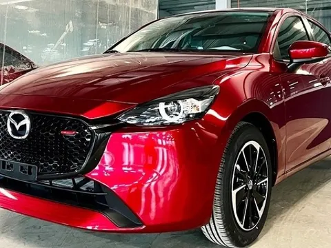 Thị trường Sedan hạng B ảm đạm trong tháng Ngâu, lần đầu tiên Mazda2 tạo cú sốc doanh số