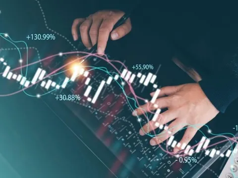 Một cổ phiếu ngân hàng được đánh giá còn dư địa tăng 14% nhờ chiến lược mới và dự án tài sản số