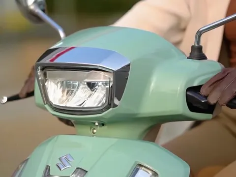 Mẫu xe ga mới của Suzuki: Thiết kế hoài cổ, tiện ích ngập tràn, sẵn sàng cạnh tranh Honda Lead