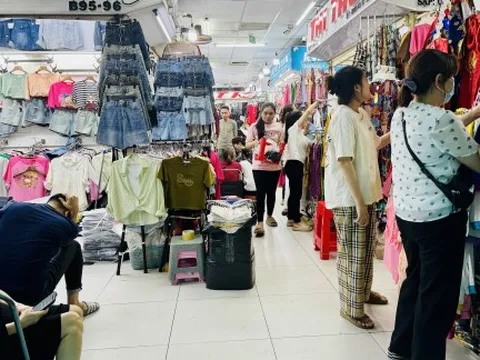 Kê khai thuế, tiểu thương lo đụng đâu cũng sai