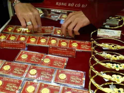 Nhập khẩu vàng: 'Mở cửa' nhưng không khác gì mô hình độc quyền cũ?