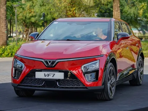 Chủ xe VinFast nói thật lòng sau thời gian mua xe: Chính sách bảo hành, trình độ của nhân viên kỹ thuật khi đến hãng