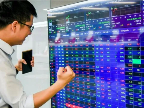 Góc nhìn chuyên gia: Dòng tiền lớn nhập cuộc, VN-Index vẫn còn tiềm năng tăng thêm 20–30%