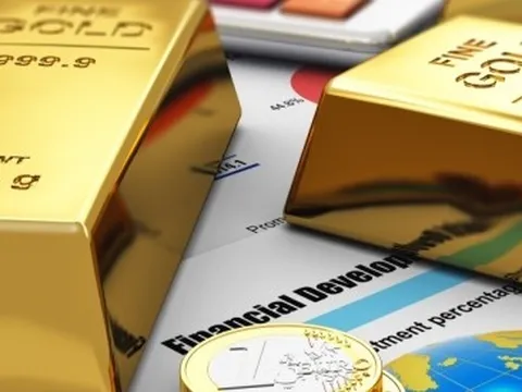 Giá vàng hôm nay 12/10: Vàng đi ngang sau khi lấy lại ngưỡng 4.000 USD/ounce