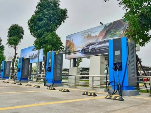 Hiệp hội Ô tô, Xe máy, Xe đạp Việt Nam kiến nghị Thủ tướng phát triển trạm sạc xe điện theo hướng mở, tránh độc quyền