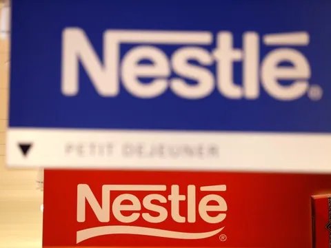 Vừa nhậm chức vào tháng 9, tân CEO của Nestlé công bố kế hoạch cắt giảm 16.000 nhân sự toàn cầu