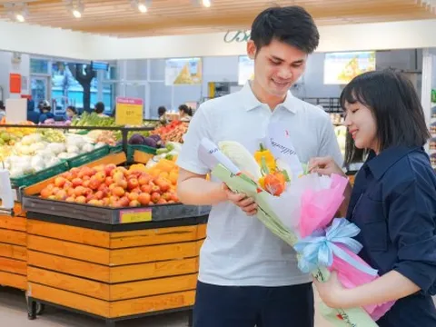 Co.opmart tặng hơn 2.500 bó hoa rau củ ‘chuẩn xanh’ tri ân phái đẹp dịp 20/10