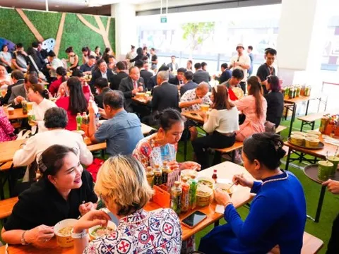 Lễ hội phở Việt Nam gây chú ý tại Singapore