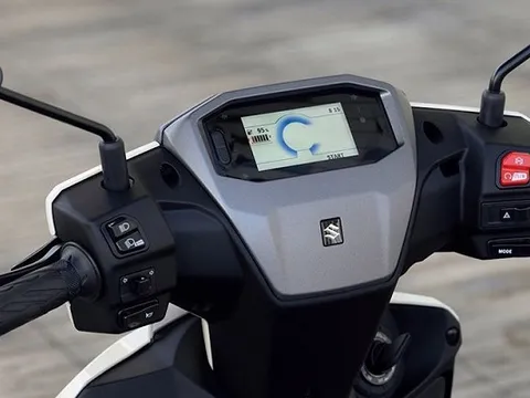 Suzuki tung 'chiến binh' xe điện giá rẻ chỉ 30 triệu: Pin siêu bền gấp 3 lần, chạy gần 100 km/lần sạc