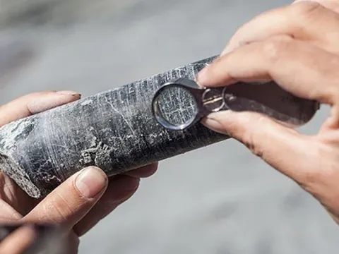 Mặt hàng được xem như ‘vũ khí kinh tế’ mới của Trung Quốc khiến ngân hàng đầu tư lớn nhất thế giới gióng hồi chuông cảnh báo
