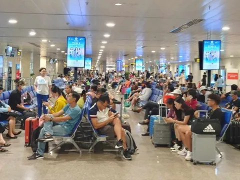 Đại biểu Quốc hội: Máy bay thường xuyên delay, không thể viện cớ "lý do khai thác"
