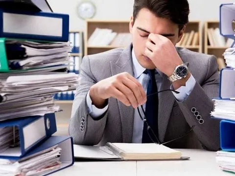 Quốc gia này có hơn 3.000 người trẻ tự tử mỗi năm vì áp lực học hành, công việc, tương lai