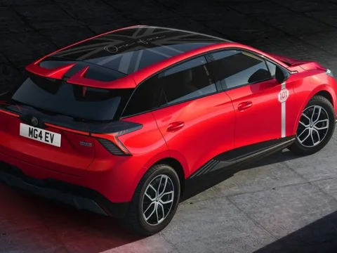 Kỷ niệm ngày đặc biệt, MG bán mẫu SUV bản đặc biệt: Đẹp, chạy được 520km/1 lần sạc, ‘vút ga’ từ 0–100 km/h chỉ trong 6,1 giây, giá ‘mềm như bún’