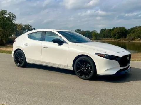 Trải qua bài học nhớ đời, chủ xe Mazda3 tại Hà Nội vạch trần kẻ 'hút máu' ắc quy do chính mình rước về