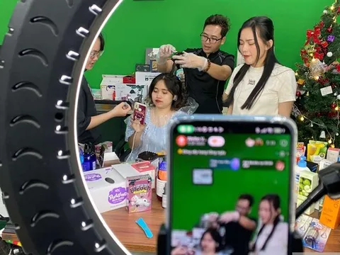 Dừng phát livestream bán hàng ngay khi có nội dung vi phạm