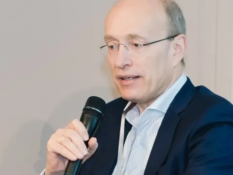 CEO Jens Lottner tại “Hội nghị Nhà đầu tư 2025”: Techcombank đang thực hiện chiến lược chuyển đổi số toàn diện và khai thác dữ liệu hiệu quả