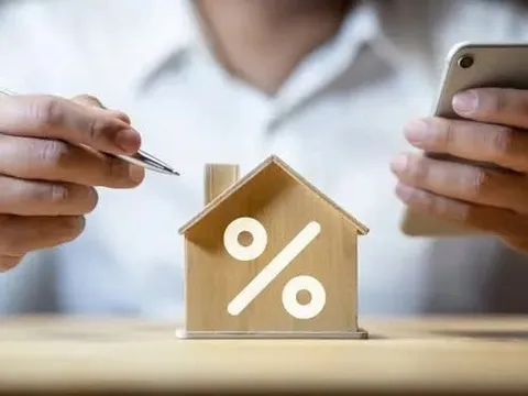 Một ngân hàng lớn bất ngờ tăng lãi suất huy động ở toàn bộ kỳ hạn, mức cao nhất chạm 5,8%/năm