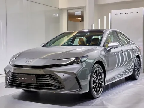 Doanh số 5 tháng cắm đầu, Toyota quyết cứu Camry, không để con cưng chung số phận Kia K5, Honda Accord