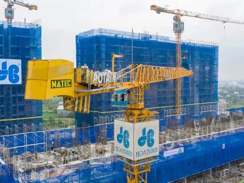 Tập đoàn Hòa Bình có hàng trăm tỷ tiền mặt vẫn... khất nợ