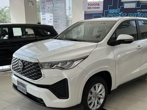 "Ông vua MPV" tại Việt Nam bất ngờ xuống dưới 500 triệu đồng