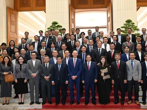 Thủ tướng: Việt Nam phấn đấu có nhà máy chip bán dẫn đầu tiên trong năm 2026