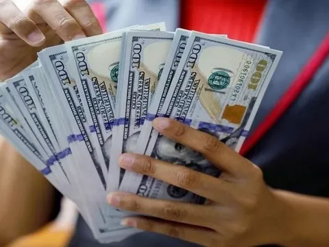 Tỷ giá USD hôm nay 11/11: Vietcombank, BIDV nâng giá bán