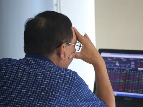 ABS: Dòng tiền lớn vẫn đứng ngoài, chờ những phiên “rũ bỏ” đủ mạnh để quay lại thị trường