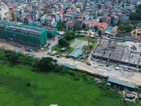 Hành trình đi làm thủ tục mua NOXH: Cả tháng vẫn chưa được xác nhận thu nhập