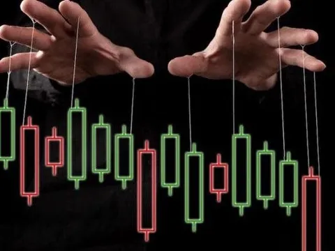 2 cá nhân dùng 19 tài khoản thao túng giá cổ phiếu trong hơn 2 năm kể từ ngày lên sàn