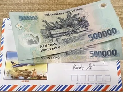 Vì 5 chiếc phong bì phúng viếng nhà thông gia, anh em khẩu chiến ở lễ 49 ngày mẹ