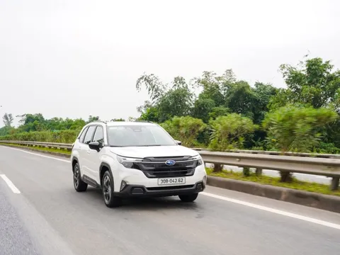 Lái thử Subaru Forester 2026, khách Việt khen máy mạnh, treo êm, EyeSight 4.0 nhưng vẫn còn điểm chưa đáng tiền