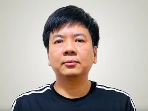 Công ty 2.000 tỷ của “bà trùm” sim thẻ bắt tay Shark Thuỷ ghi số liệu ảo, nhận hối lộ: Vốn điều lệ bất ngờ giảm 4 lần