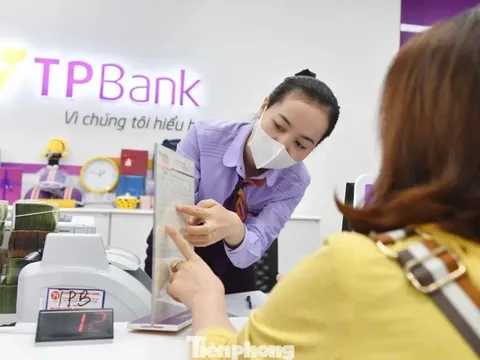 Ngân hàng đồng loạt tăng lãi suất, cá biệt mức gần 40%/năm