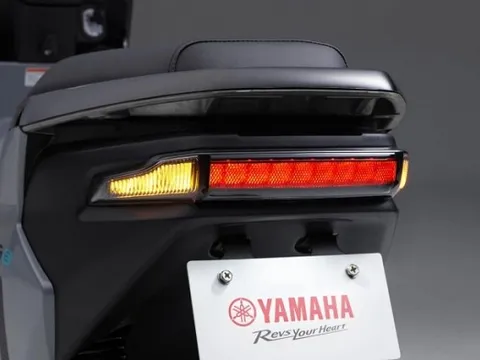 Yamaha tung xe điện mới giá chưa tới 30 triệu: Thiết kế cuốn hút, pin rời tiện lợi, công nghệ có gì mới?
