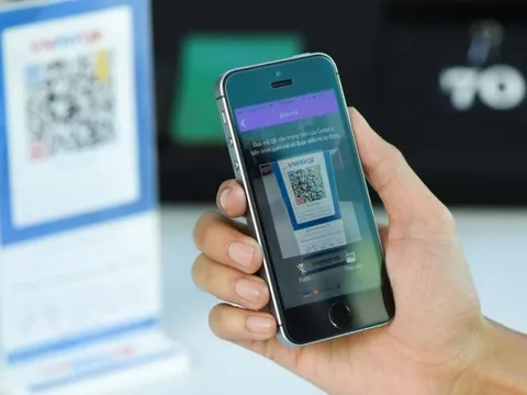 Thanh toán QR bùng nổ, nhưng QR cá nhân bị biến thành ‘đường vòng né thuế’ của hàng loạt cửa hàng
