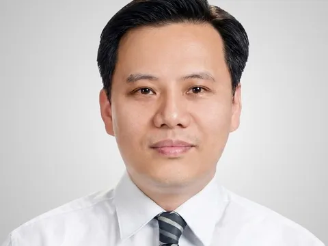 Bắt nguyên Phó Cục trưởng Cục An toàn Thực phẩm Đỗ Hữu Tuấn