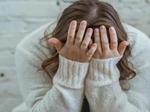 Gặp lại người yêu cũ, tôi đau thắt lòng khi biết những điều anh đã trải qua