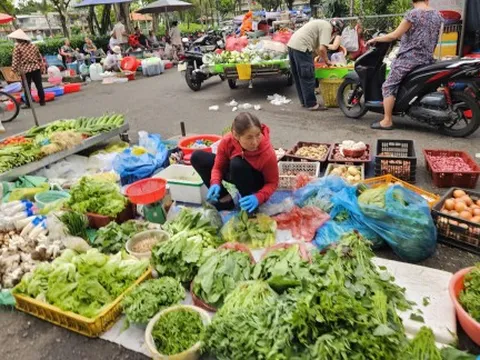 Giá rau củ bán lẻ tại TPHCM tiếp tục leo thang