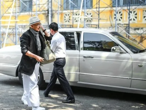 ‘Vua cà phê’ Đặng Lê Nguyên Vũ ‘đắm đuối’ những món đồ giá chưa đến 100.000 đồng, điều hành đế chế nghìn tỷ đúng 5 phút/ngày