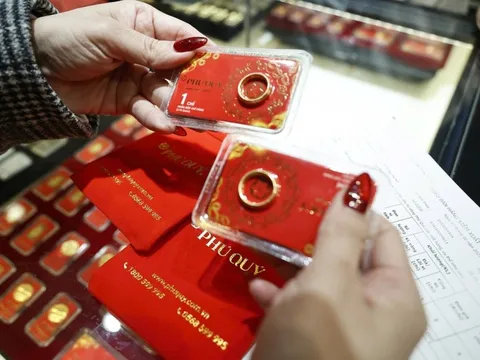 Giá vàng sáng 27/11: Vàng nhẫn biến động trái chiều, một tổ chức nâng mạnh dự báo trong năm 2026