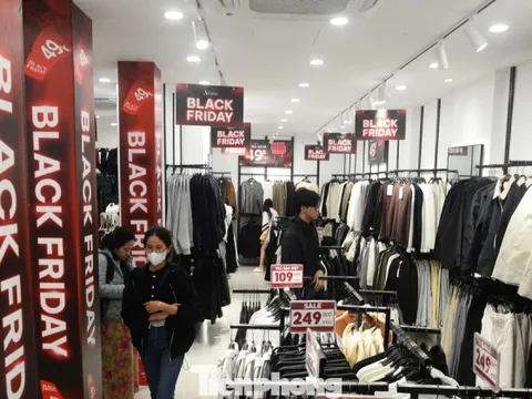 Black Friday giảm giá 'sốc' 90% vẫn ế chỏng ế chơ