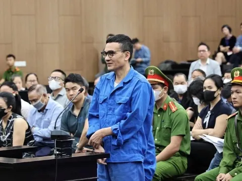 ‘Đại gia’ đánh bạc 10 triệu USD trong khách sạn Pullman bị truy tố trong đường dây lừa đảo tiền ảo đa cấp