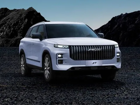 Jaecoo J7 PHEV bị khui sạch điểm tốt xấu sau gần một năm ra mắt tại Việt Nam