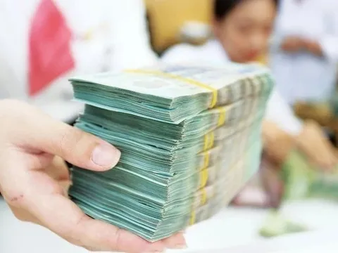 Lượng tiền kỷ lục của người dân đang gửi ngân hàng