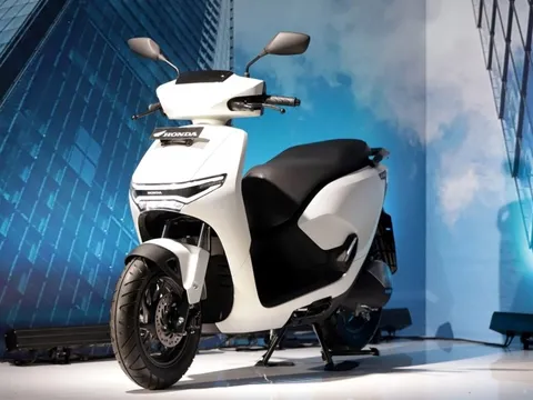 ‘Ông lớn’ Honda ‘tham chiến’ vào thị trường xe điện với hành động cụ thể, tuyên bố mốc quan trọng ‘đặt dấu chấm hết’ với xe máy xăng