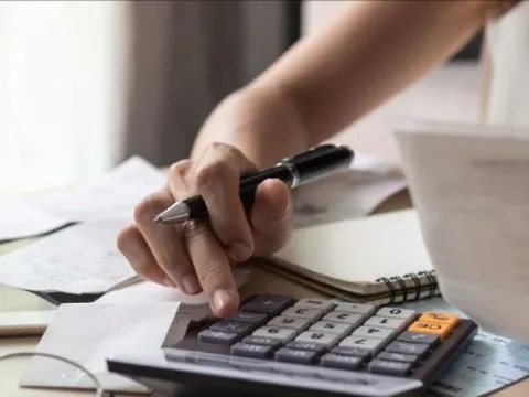 Cặp vợ chồng Hà Nội kiếm 45 triệu/tháng nhưng không dư nổi một đồng