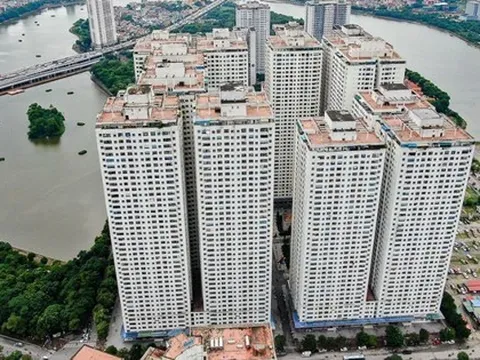 Chung cư đông dân nhất Hà Nội bất ngờ cấm gửi xe điện